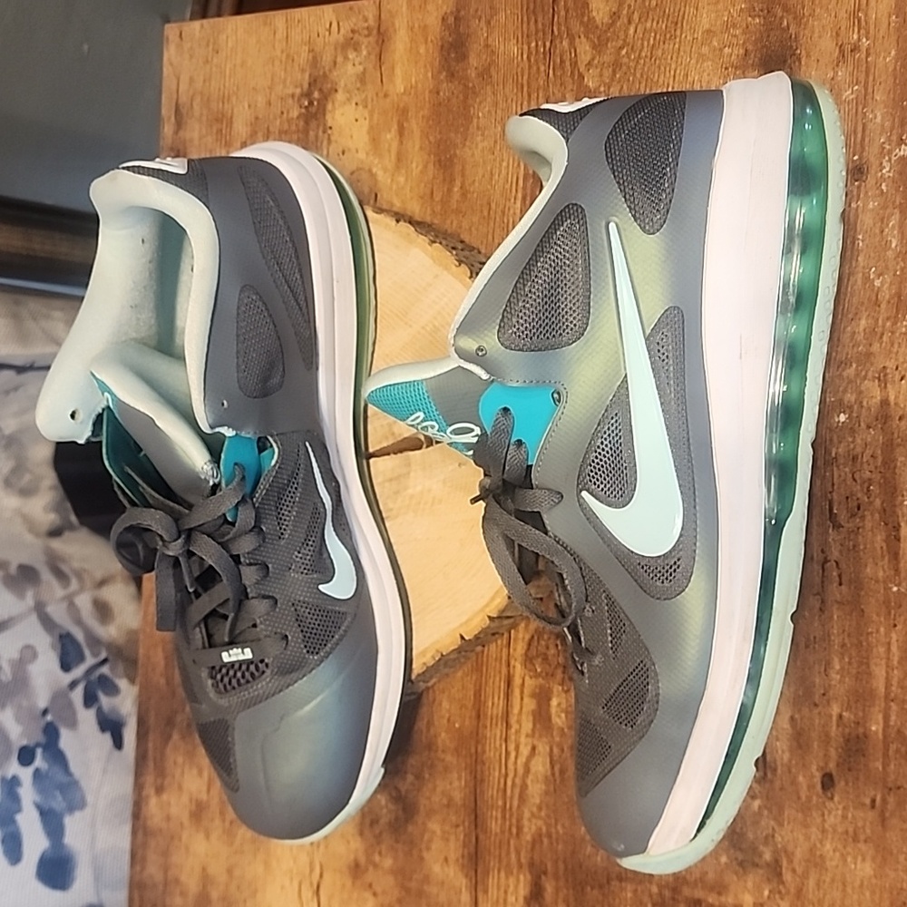 Sale⚡️LeBron Sneakers sz 12